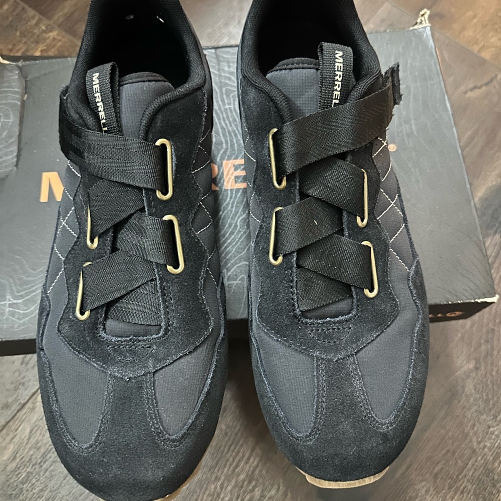 Merrell Black Athletic Shoes for Women - size 8.5 NWT - Picture 3 of 7